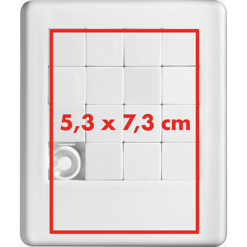 Weißes Kunststoff-Schiebepuzzle mit beweglichen Teilen.