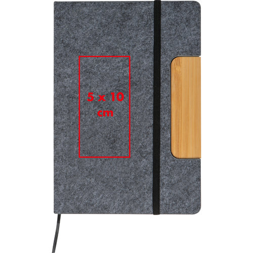 Graues Filz-Notizbuch mit Gummiband und Bambus-Applikation.